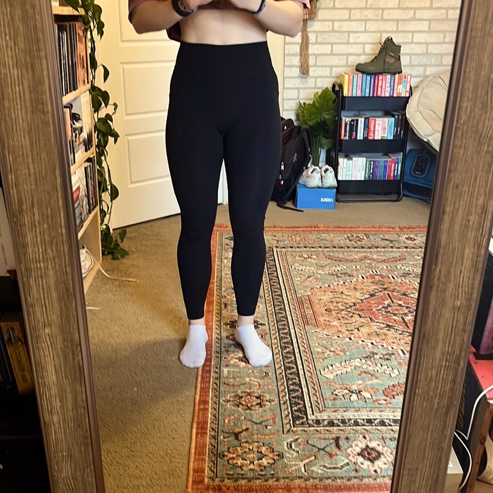 Alphalete Surface Pocket Leggings